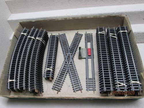 HO SCALE : LIMA TRACK x68 PIECES - LOT 664z