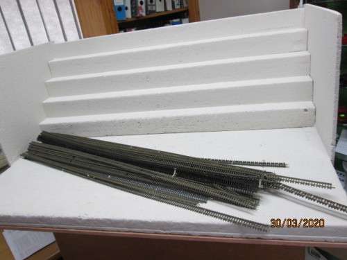 N SCALE : NICKEL SILVER FLEXITRACK LONG OFF-CUTS x37 PIECES - LOT 683z