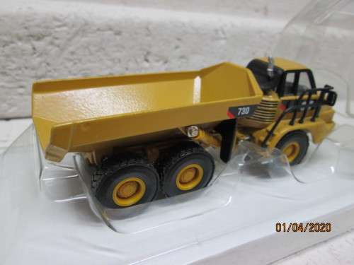 HO SCALE : NORSCOT CAT 730 ARTICULATED TRUCK (BOXED) - LOT 987z