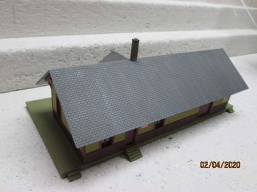 HO SCALE : WOODLAND SCENICS - CLARKESVILLE DEPOT (BOXED) - LOT 28AA