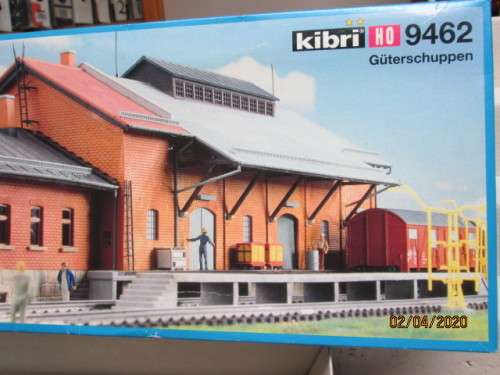 HO SCALE : KIBRI LARGE STATION BUILDING SHED (BOXED) - LOT 48AA
