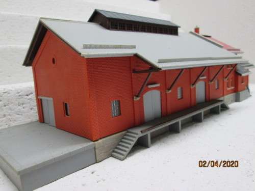 HO SCALE : KIBRI LARGE STATION BUILDING SHED (BOXED) - LOT 48AA
