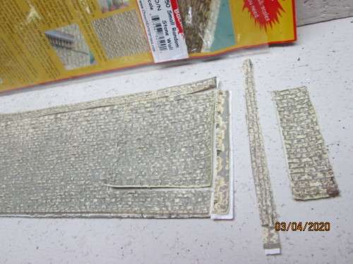 HO & N SCALE : CHOOCH - STONE WALLS / SMALL RANDOM STONE WALL (BOXED) - LOT 74AA