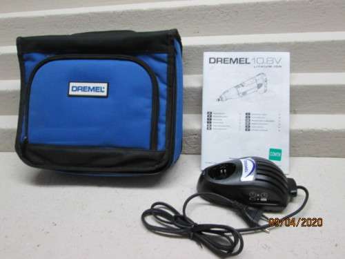HO SCALE : DREMEL BAG PLUS BATTERY CHARGER - LOT 163AA