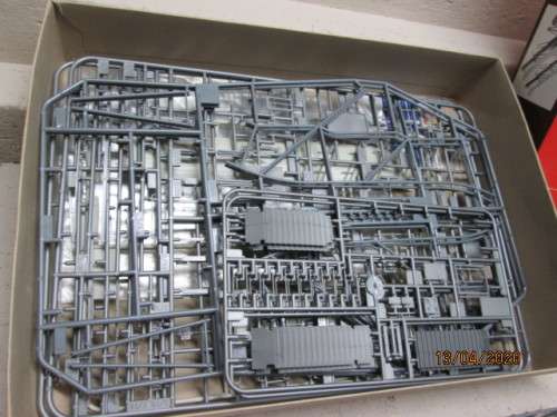 HO SCALE : FALLER PEDESTRIAN DOUBLE RAIL BRIDGE KIT (BOXED) - LOT 167AA