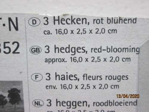 HO SCALE : FALLER : x3 RED BLOOMING HEDGES (BOXED) - LOT 199AA