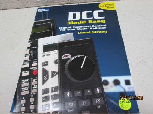 MODEL RAILROADER MAGAZINE : DCC MADE EASY - LOT 319AA