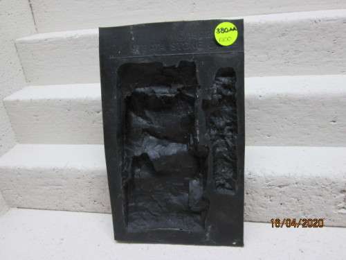 HO SCALE : WOODLAND SCENICS : SILICON ROCK MOULD C1239 - LOT 380AA