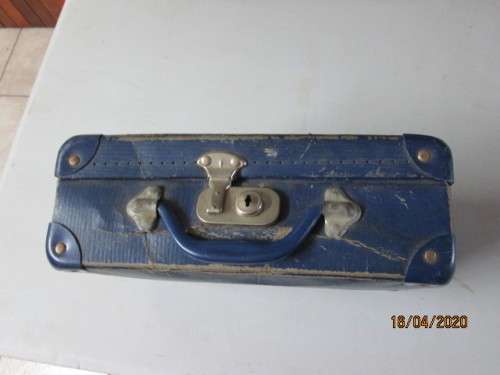 OLD SMALL BLUE SCHOOL CASE - LOT 405AA