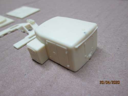 HO SCALE : SAR CLASS 33 DIESEL LOCOMOTIVE DETAIL KIT - LOT 496AA