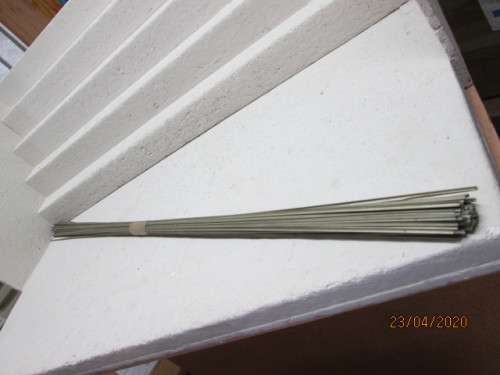 REDUCED TO CLEAR : HO/OOSCALE : NICKEL SILVER RAIL PIECES x65 - LOT 488AA