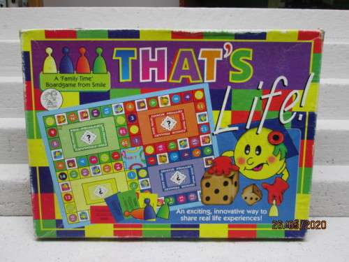 SMILE : THAT'S LIFE BOARD GAME (BOXED) - LOT 739AA