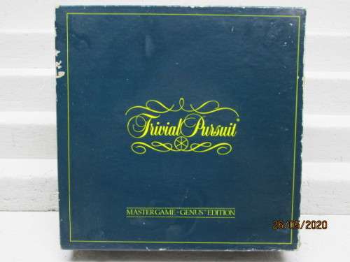 TRIVIAL PERSUIT BOARD GAME : FOR ADULTS GENIUS EDITION (BOXED) - LOT 741AA