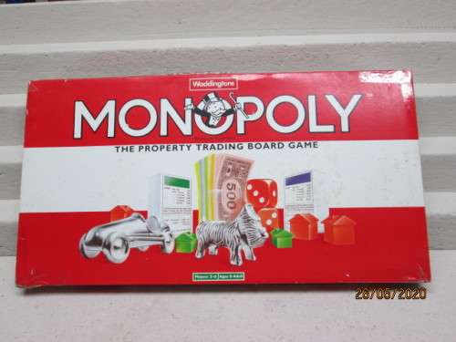 MONOPOLY SET BOARD GAME (BOXED) - LOT 743AA