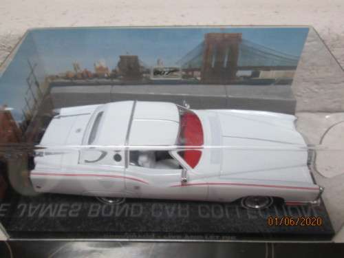 DIE CAST : 007 COLLECTION : CORVORADO - LIVE AND LET DIE (No 22) - LOT 964AA
