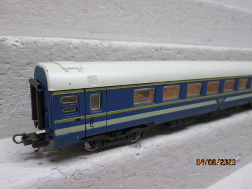HO SCALE - LIMA SAR - BLUE TRAIN COACH - LOT 8 BB