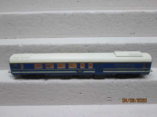 HO SCALE - LIMA SAR - BLUE TRAIN COMPOSIT COACH - LOT 10 BB