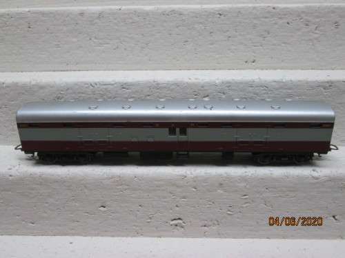 HO SCALE - LIMA SAR - TRANS KAROO BAGGAGE CAR- BOXED - LOT 15 BB