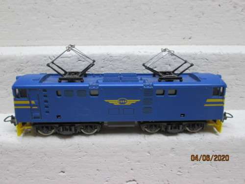 HO SCALE - LIMA SAR -BLUE 5E ELECTRIC LOCOMOTIVE DUMMY - LOT 16 BB