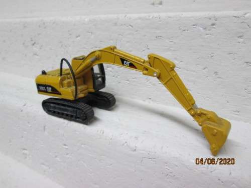 HO SCALE - NORSCOT - CAT 315C L HYDRAULIC EXCAVATOR - BOXED - LOT 45 BB