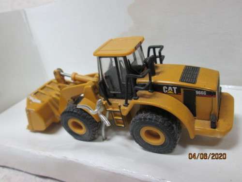 HO SCALE - NORSCOT - CAT 966G SERIES II WHEEL LOADER - BOXED - LOT 48 BB