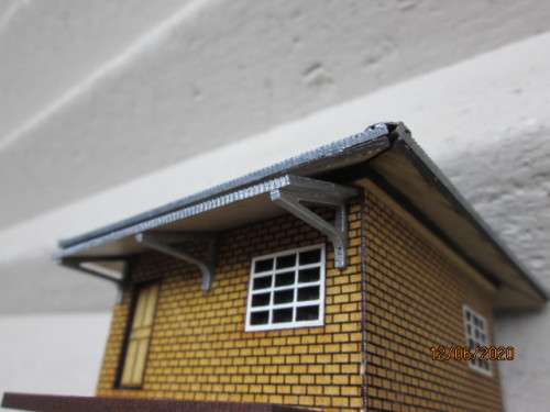 HO SCALE : SAR SMALL RAILWAY STATION BUILDING