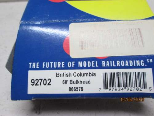 HO SCALE : ATHEARN BRITISH COLUMBIA RAILWAY 60 FT  BULKHEAD (BOXED) - LOT 90BB