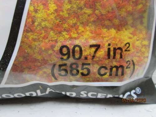 HO SCALE : WOODLAND SCENICS FOLIAGE EARLY FALL - LOT 118BB