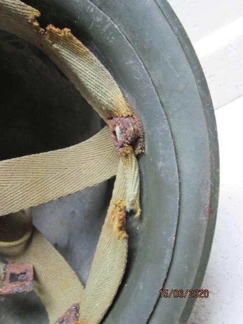 REDUCED TO CLEAR : ARMY HELMET / STAALDAK  - LOT 143BB