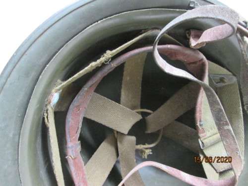 ARMY HELMET / STAALDAK  - LOT 144BB