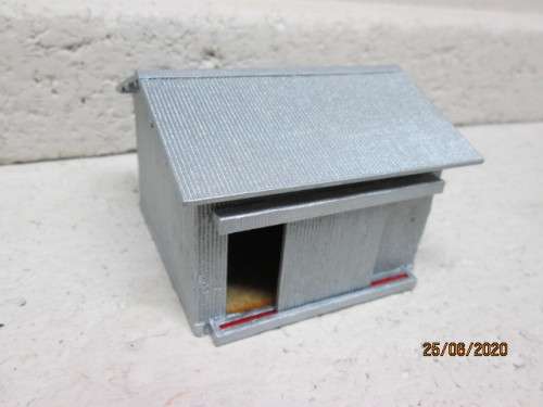 HO SCALE : SAR CORRUGATED SHED