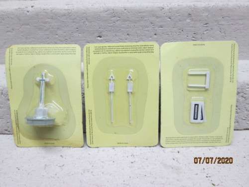 HO/OO SCALE : MODEL RAILWAY ACCESSORIES x3 PACKS - LOT 313BB