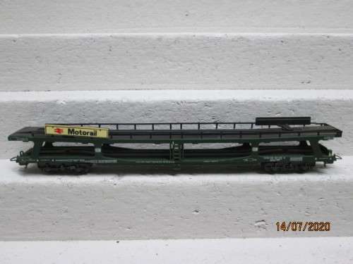 HO SCALE : LIMA DB CAR CARRIER (MOTOR RAIL) - LOT 479BB