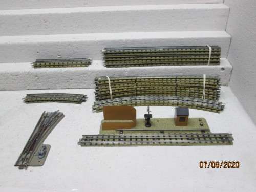 OO SCALE  - HORNBY DUBLO TRACK X 26 PIECES