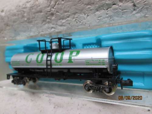 N SCALE: ATLAS:  SINGLE DOME CO-OP TANK CAR- BOXED