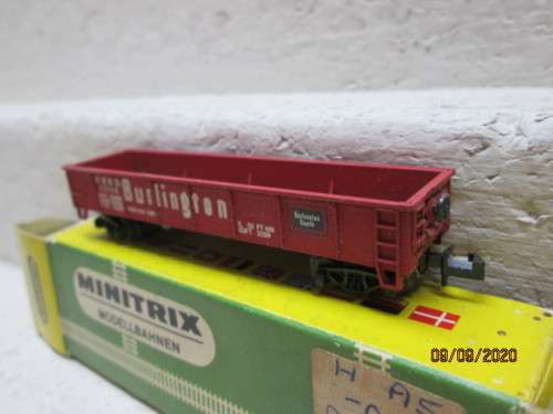 N SCALE: MINITRIX : BURLINGTON GONDOLA - BOXED