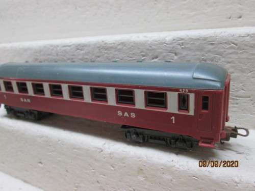 HO SCALE: LIMA SAR : ORANGE EXPRESS COACH