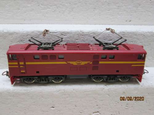 HO SCALE: LIMA SAR : RED 5E ELECTRIC LOCOMOTIVE DUMMY