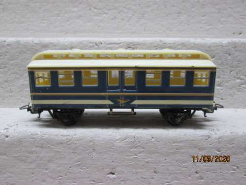 HO SCALE : LIMA SAR : BLUE TRAIN ENTRY LEVEL COACH