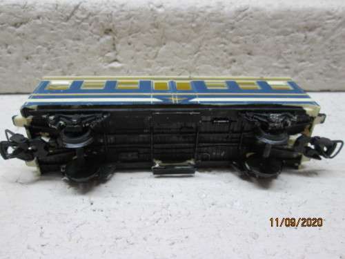 HO SCALE : LIMA SAR : BLUE TRAIN ENTRY LEVEL COACH