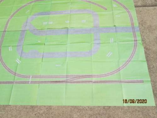 OO SCALE : LARGE LAYOUT FLOOR PLAN (`Your Model Railway Village Collection` - CNA