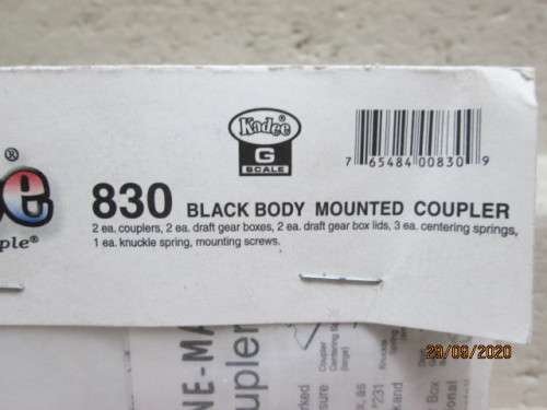 G SCALE : KADEE BLACK BODY MOUNTED COUPLIER - BOXED