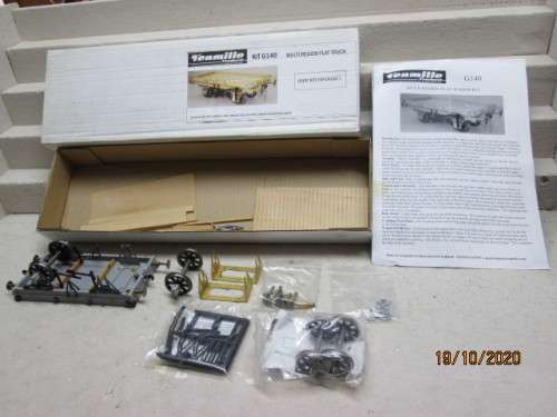 G SCALE : TENMILLE : MULTI REGION FLAT TRUCK - KIT X2 - BOXED