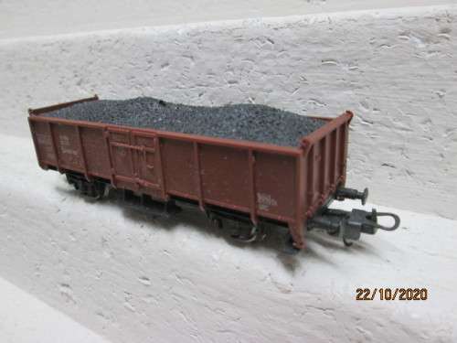 HO SCALE : LIMA FS COAL WAGON WITH LOAD