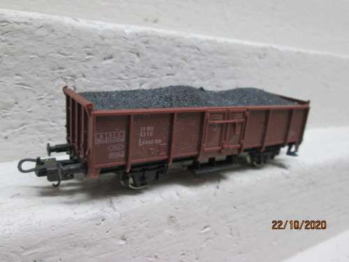 HO SCALE : LIMA FS COAL WAGON WITH LOAD