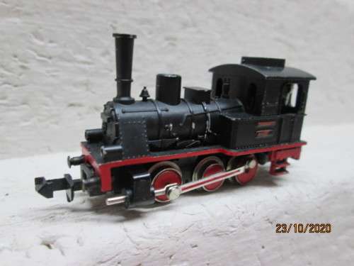 N SCALE : MINITRIX : 0-6-0 STEAM LOCOMOTIVE