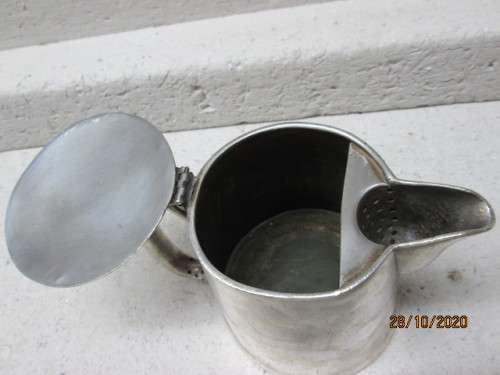 SOUTH AFRICAN RAILWAY - SMALL TEA POT