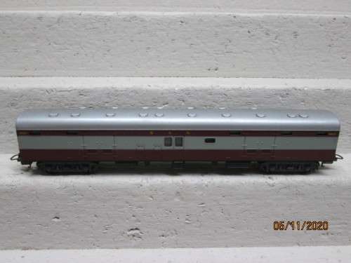 HO SCALE : LIMA SAR : TRANSKAROO BAGGAGE CAR - BOXED