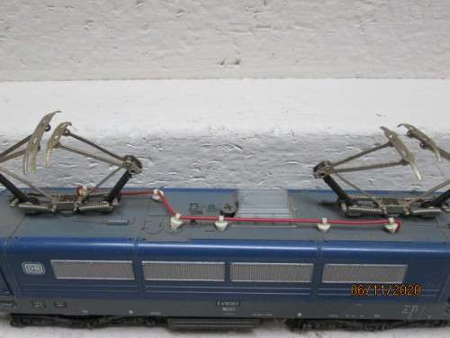 HO SCALE : LIMA : BLUE DB ELECTRIC LOCOMOTIVE