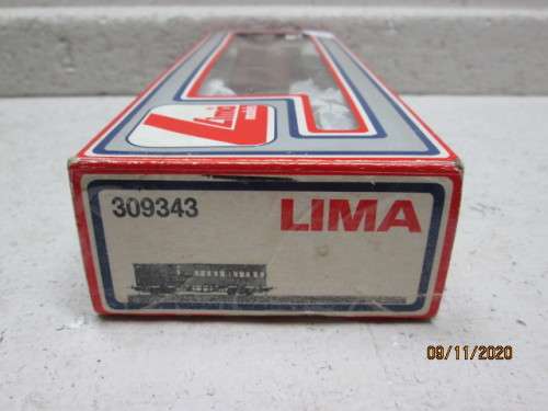 HO SCALE : LIMA SAR : V8 GUARDS VAN - BOXED